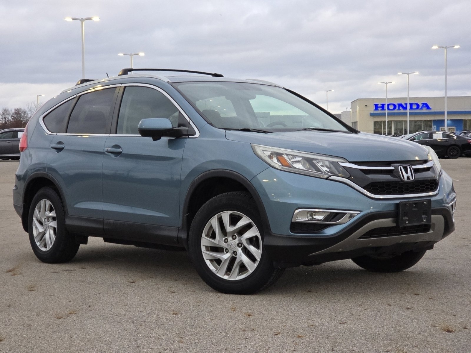 Used 2016 Honda CR-V EX-L image 2