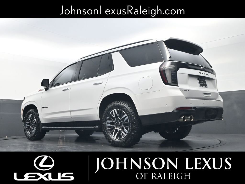 Used 2025 Chevrolet Tahoe Z71 w/ Z71 Off-Road Package AWD/4WD image 18