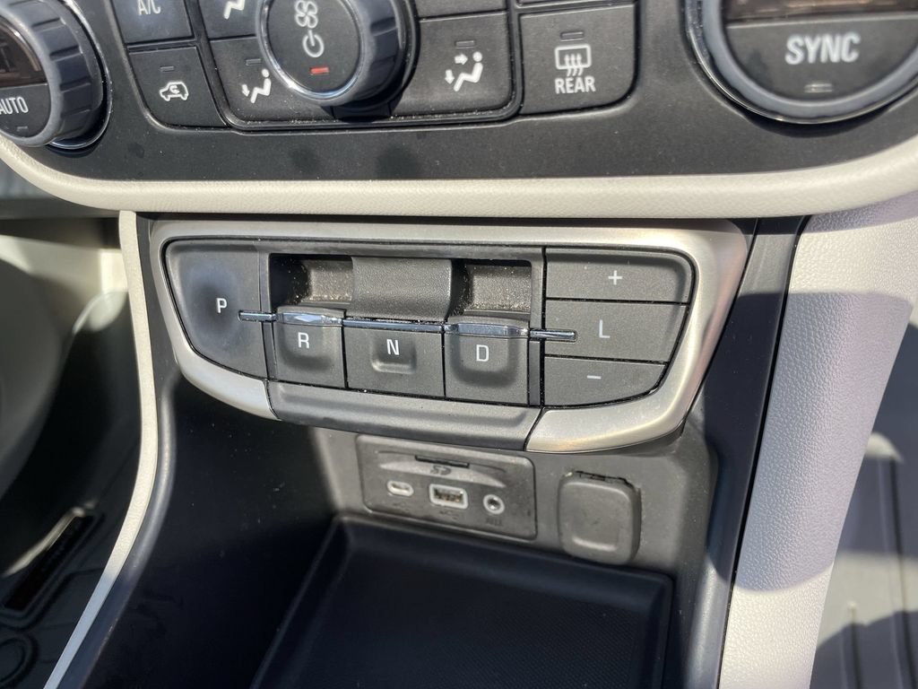 Used 2022 GMC Terrain Denali AWD/4WD image 28