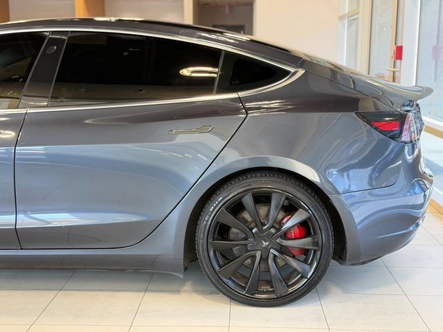 Used 2018 Tesla Model 3 Long Range AWD/4WD image 9