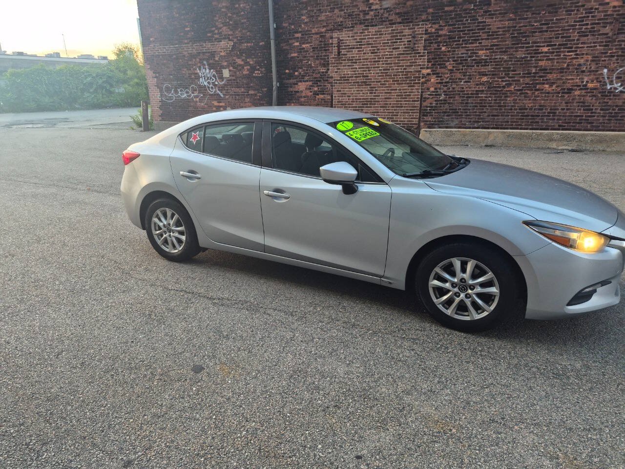 Used 2017 MAZDA MAZDA3 Sport w/ Preferred Equipment Package FWD image 3
