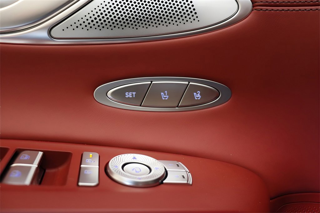 New 2026 Genesis GV70 2.5T Sport Prestige image 10