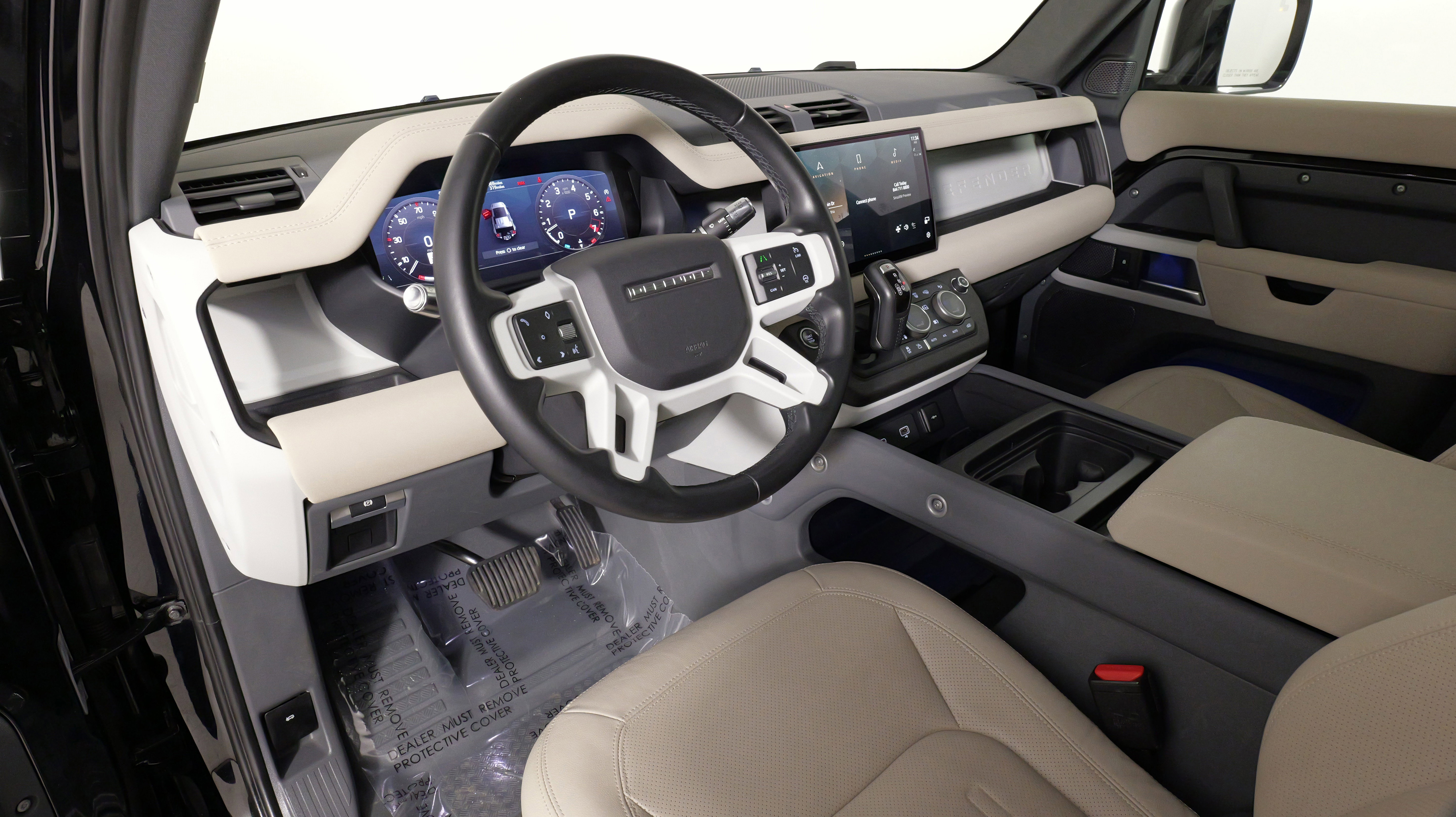 Used 2022 Land Rover Defender 110 SE image 28