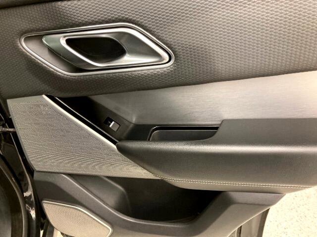 Used 2018 Land Rover Range Rover Velar R-Dynamic SE image 40