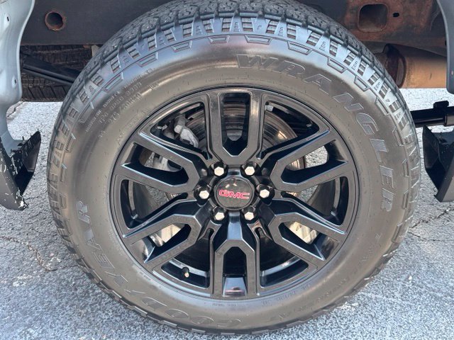 Used 2024 GMC Sierra 1500 Elevation AWD/4WD image 6