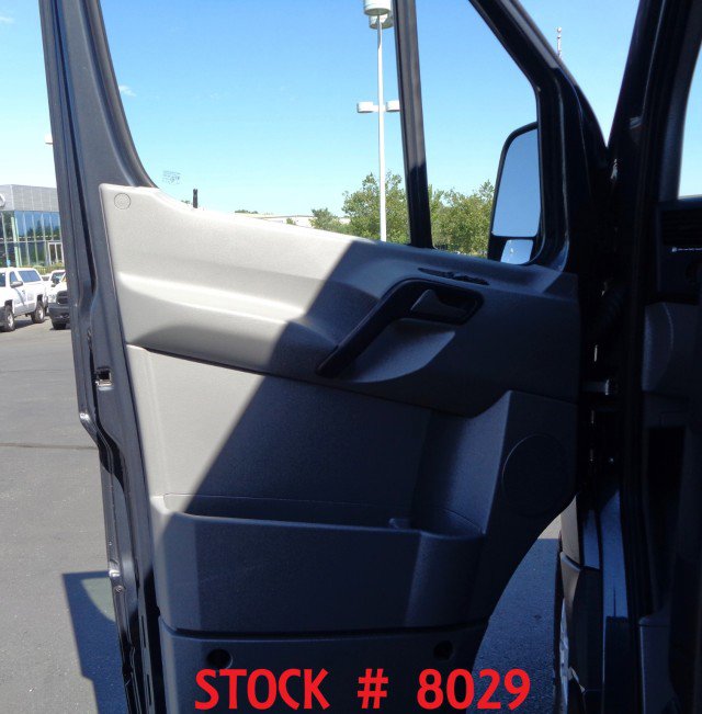 Used 2014 Mercedes-Benz Sprinter 2500 image 18