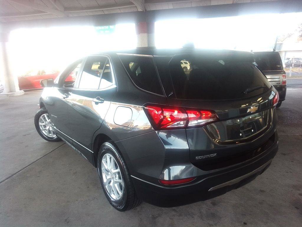 Used 2022 Chevrolet Equinox LT image 4