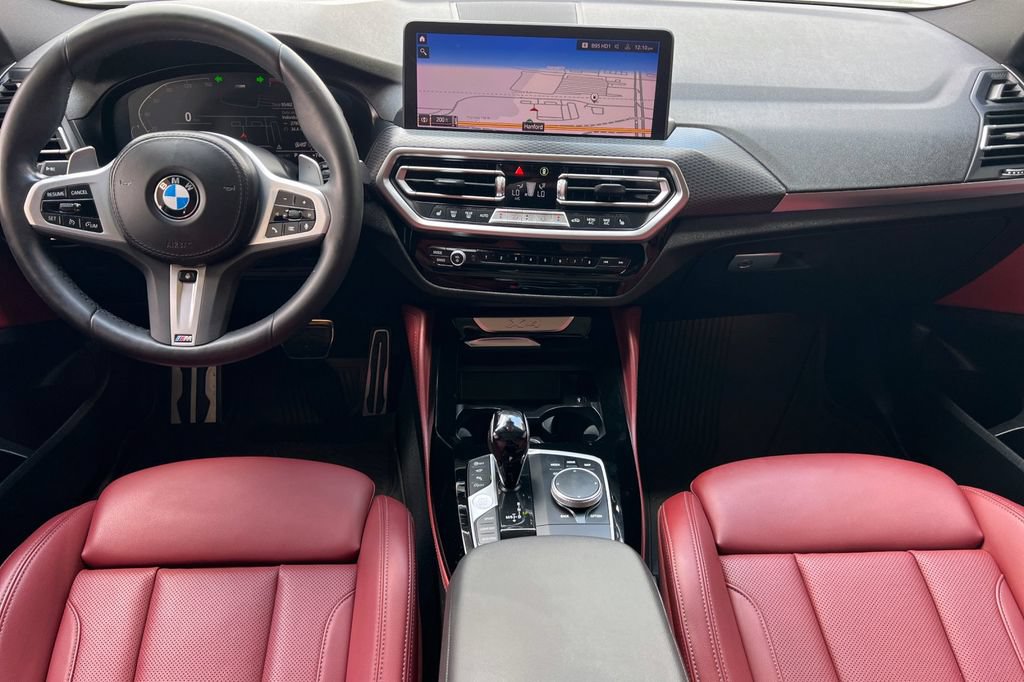 Used 2023 BMW X4 xDrive30i w/ M Sport Package AWD/4WD image 15