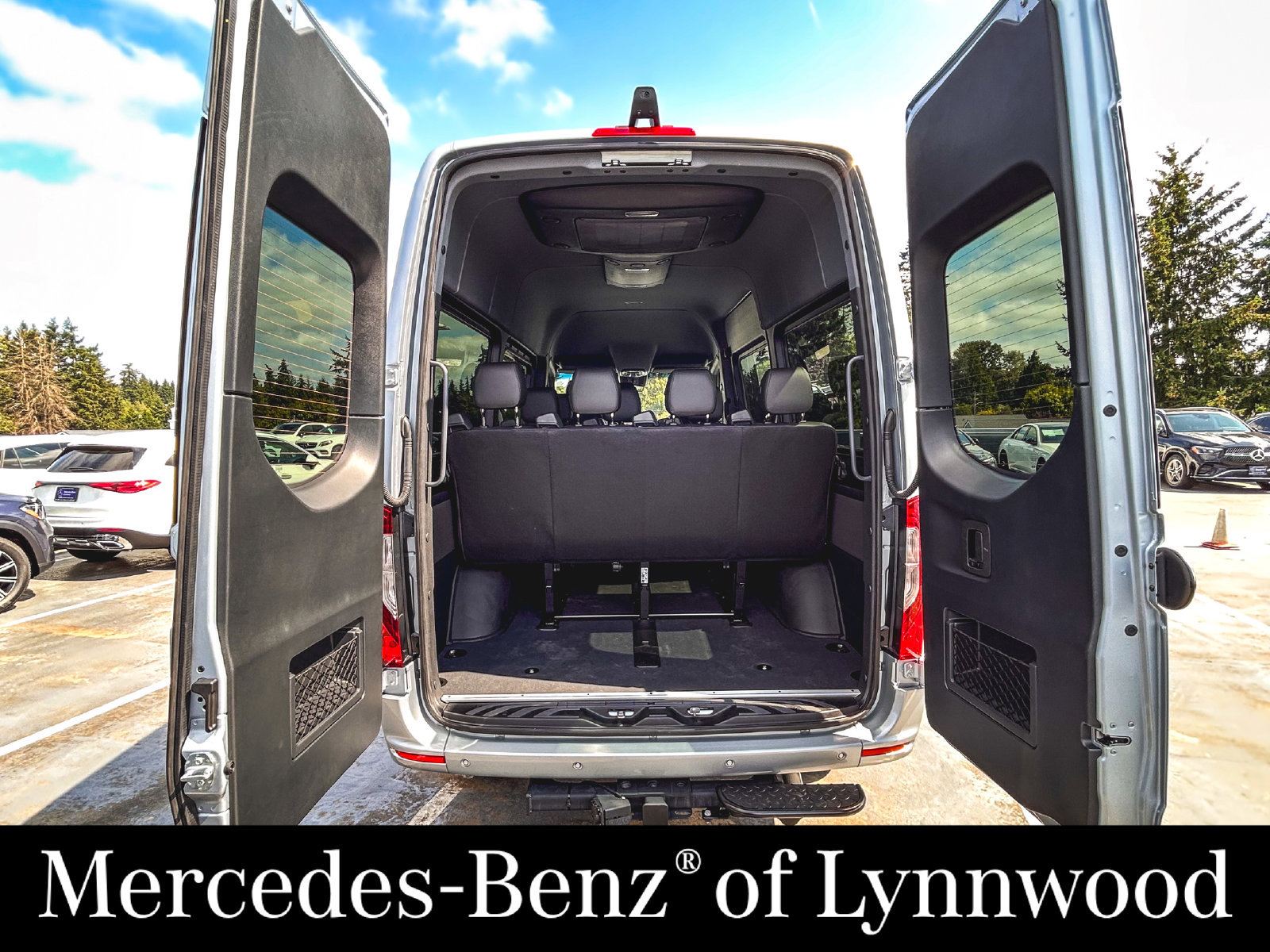 New 2026 Mercedes-Benz Sprinter 2500 image 10