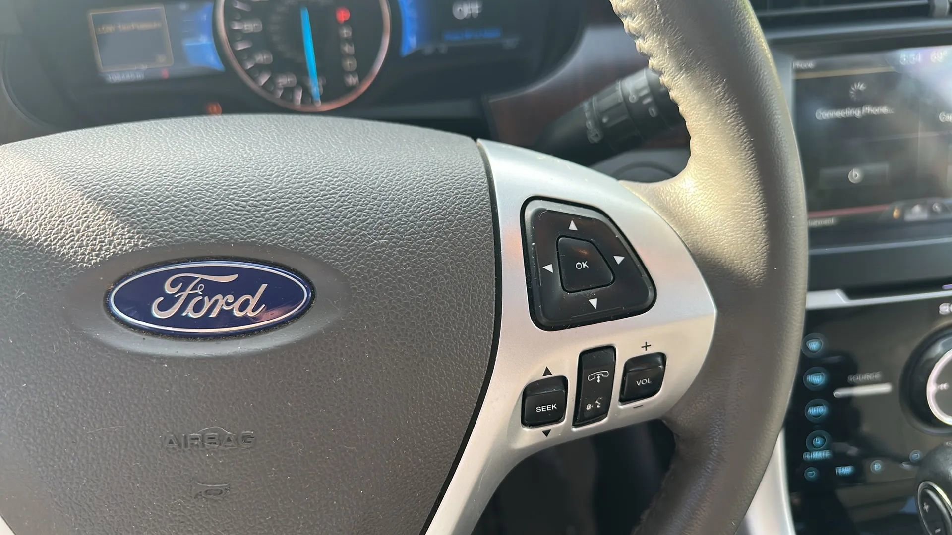 Used 2011 Ford Edge Limited w/ 302A Rapid Spec Order Code FWD image 34