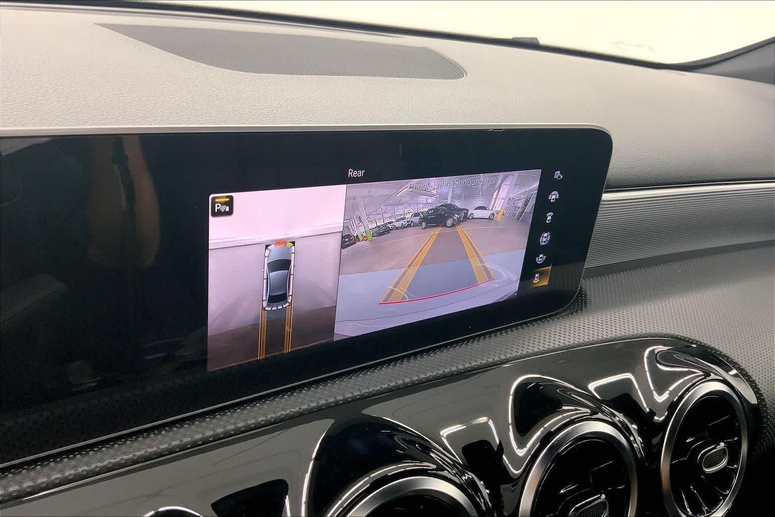 Used 2019 Mercedes-Benz A 220 image 24