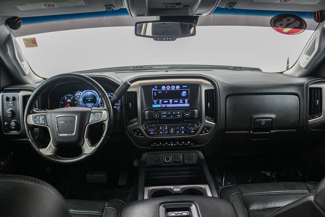 Used 2018 GMC Sierra 3500 Denali AWD/4WD image 30