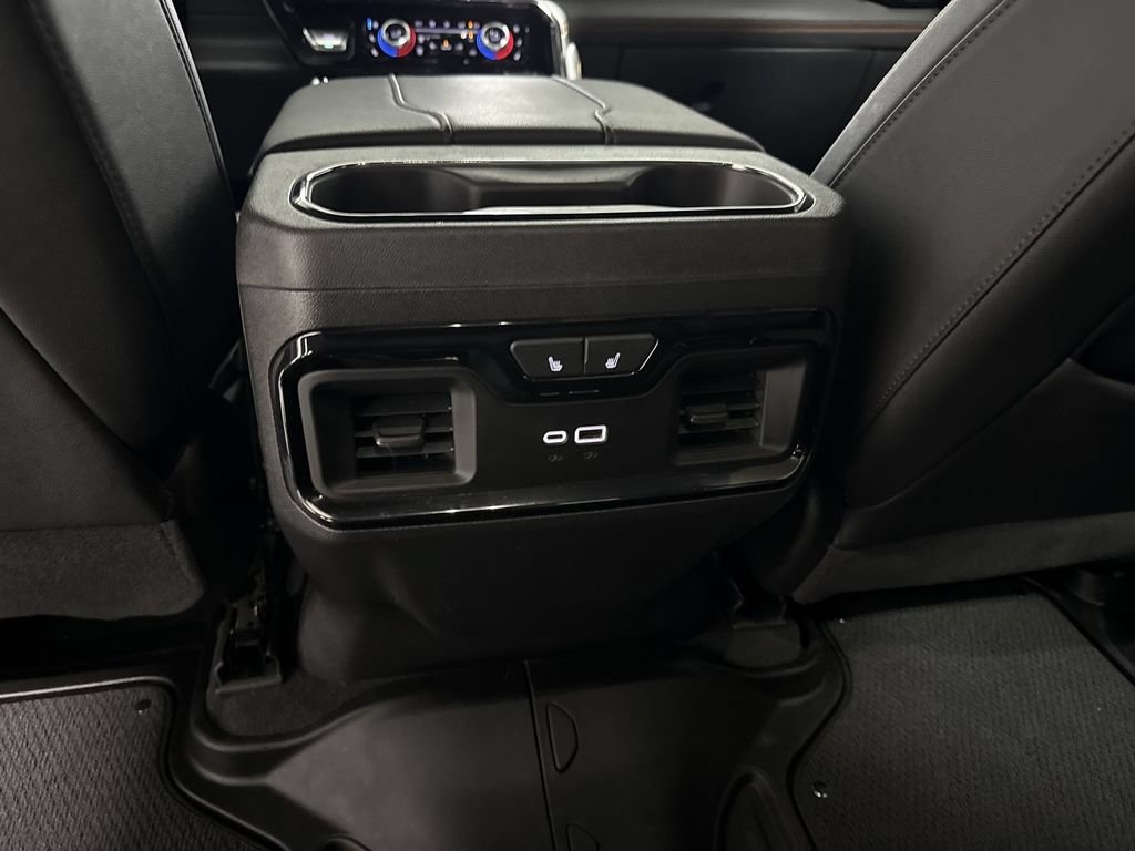 Used 2024 GMC Sierra 1500 AT4 w/ AT4 Premium Package AWD/4WD image 22