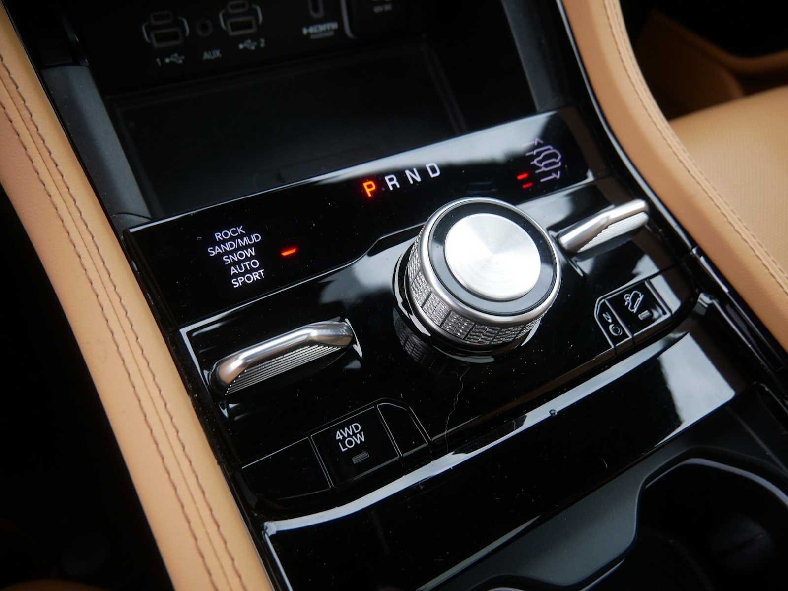Used 2024 Jeep Grand Cherokee L Summit AWD/4WD image 29