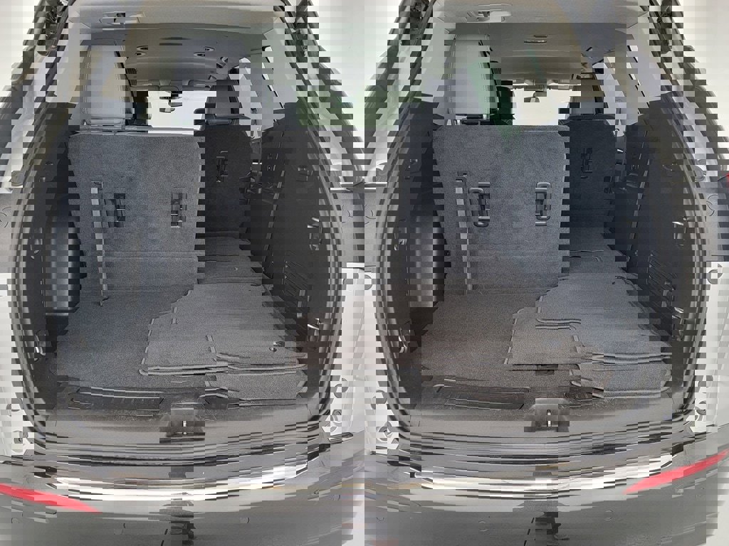 Used 2020 Buick Enclave Essence image 31