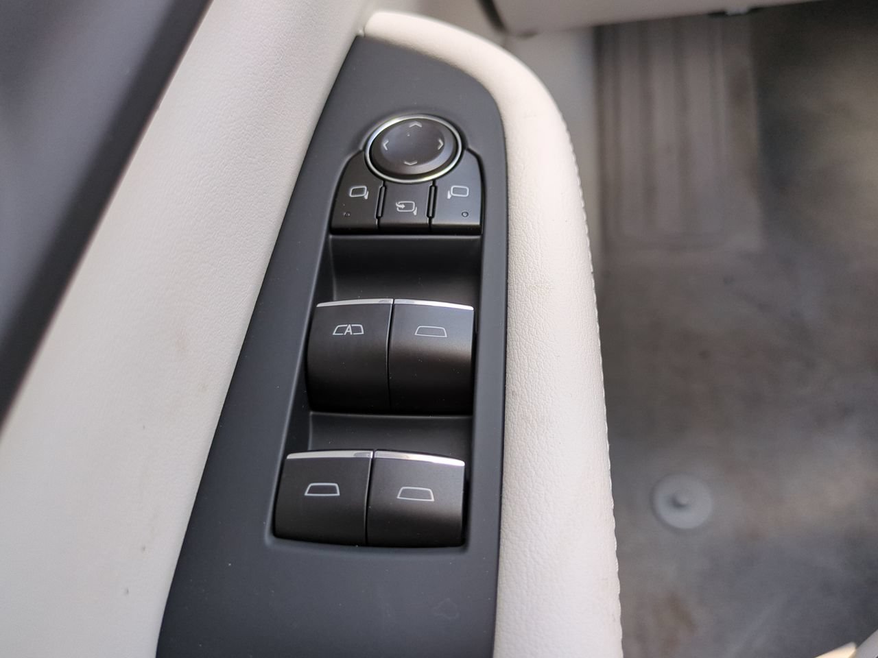 New 2026 Buick Enclave Avenir w/ Super Cruise Package FWD image 24