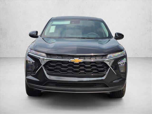 New 2026 Chevrolet Trax LS w/ LS Convenience Package FWD image 6