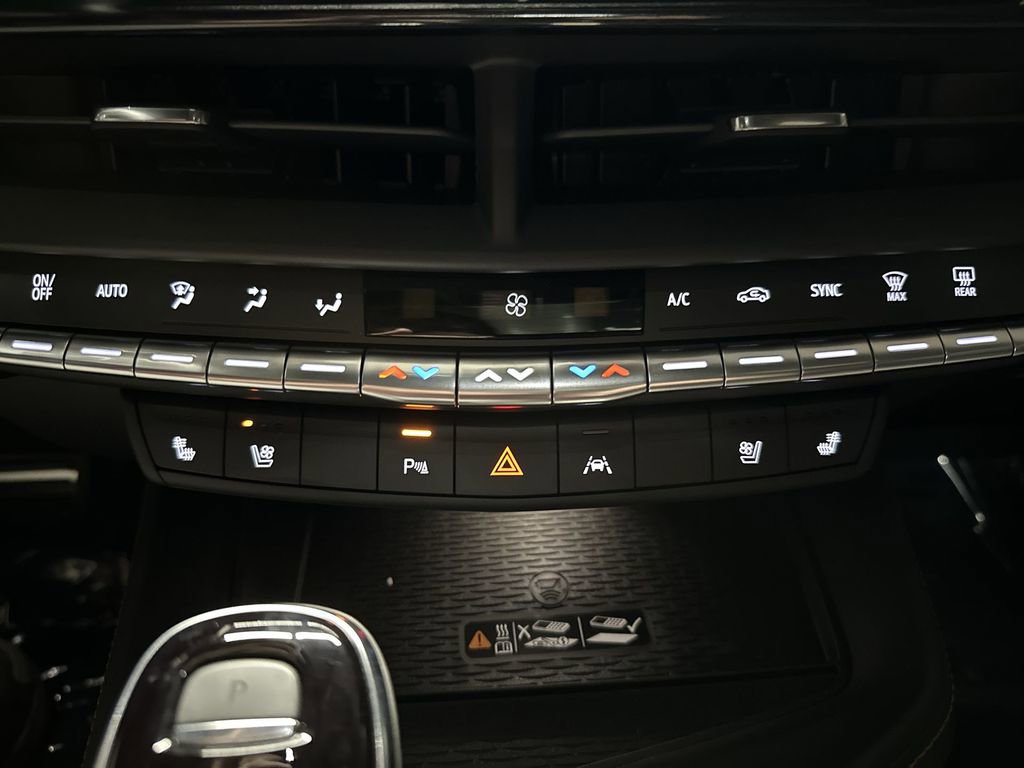 Used 2025 Cadillac CT4 V image 19