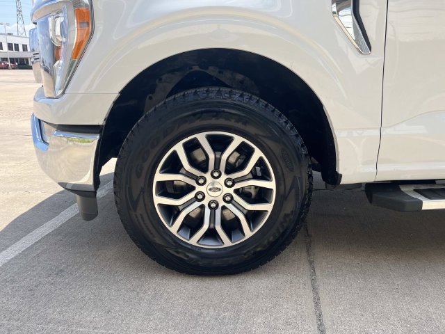 Used 2022 Ford F150 Lariat w/ FX4 Off-Road Package AWD/4WD image 5