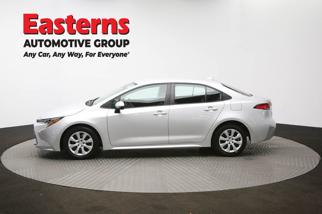 Used 2023 Toyota Corolla LE image 59