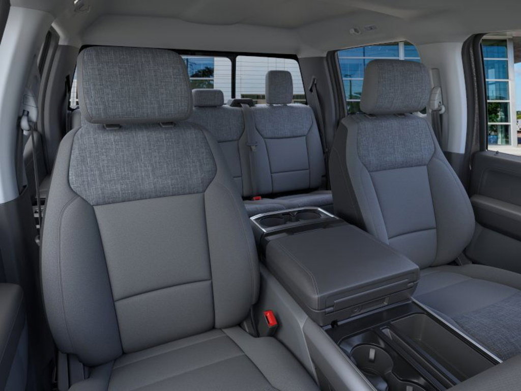 New 2025 Ford F150 XLT w/ Equipment Group 302A MID image 32