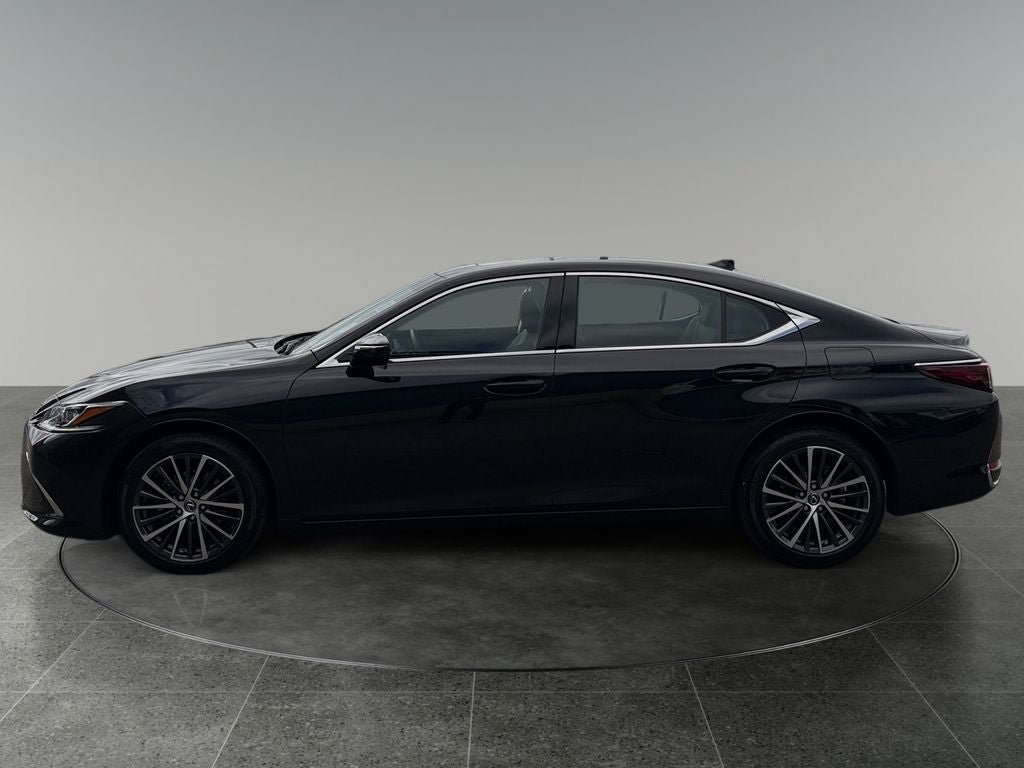 Used 2023 Lexus ES 250 w/ Premium Package AWD/4WD image 5