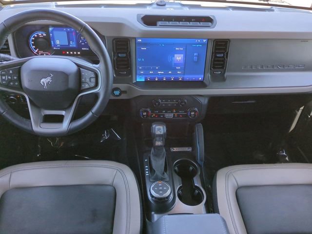 Certified 2024 Ford Bronco Wildtrak image 15