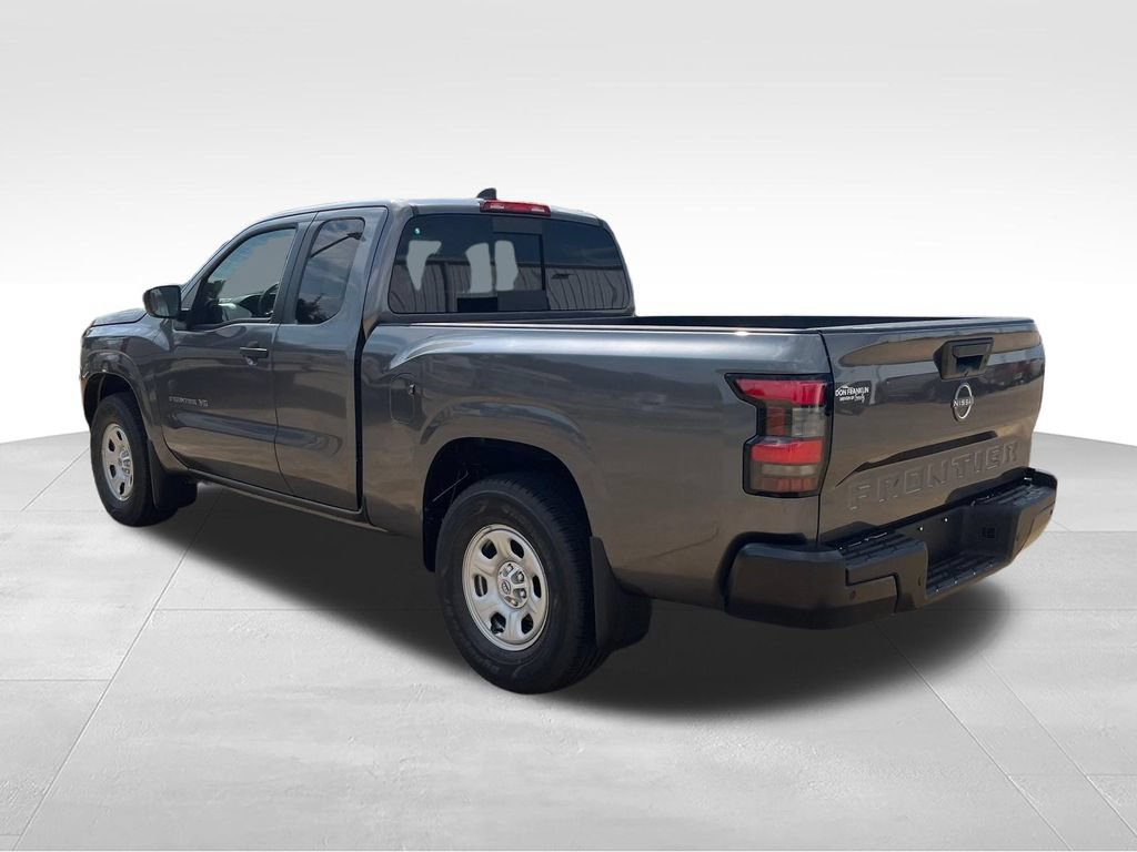 New 2027 Nissan Frontier S RWD image 3