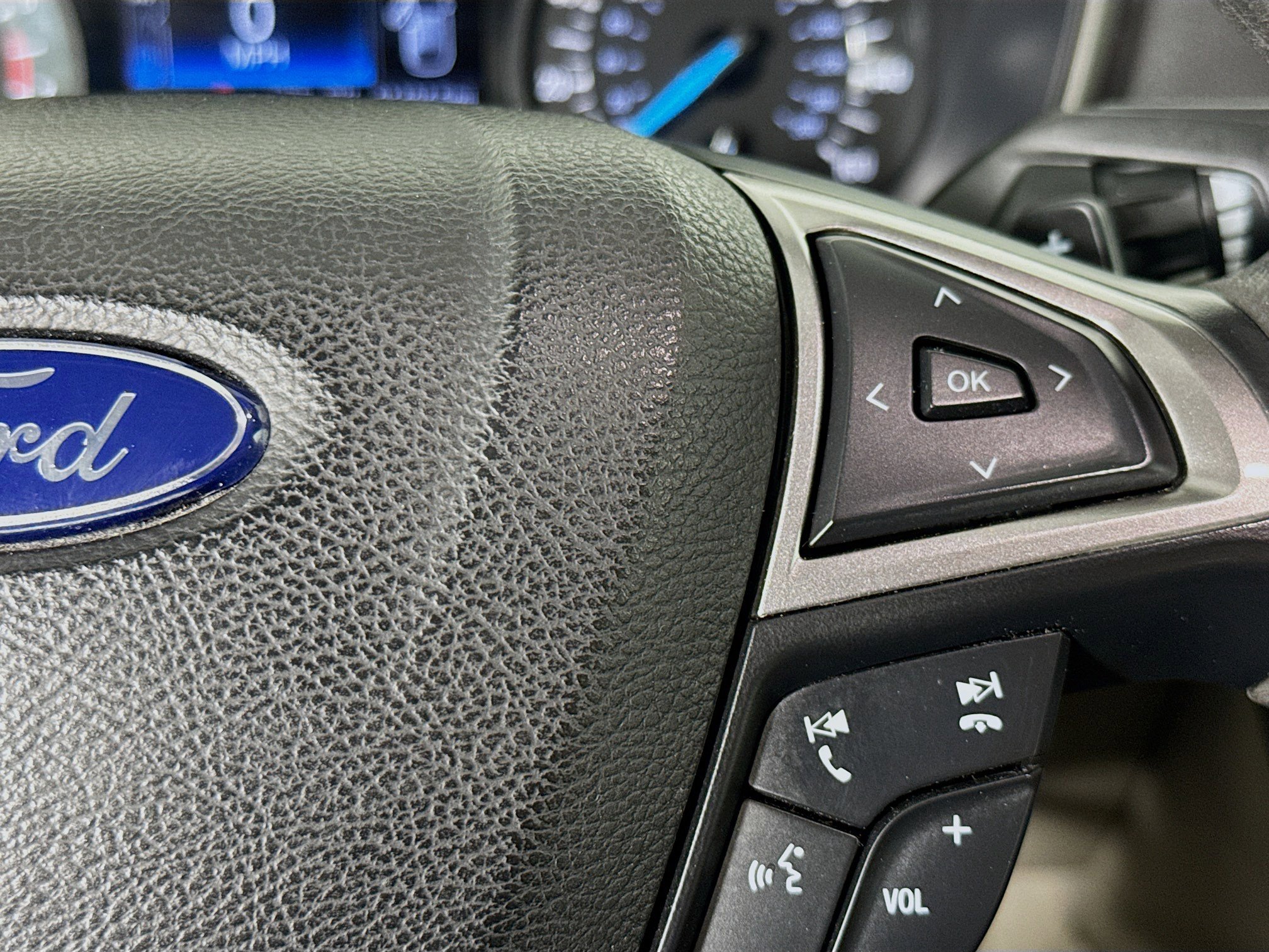 Used 2017 Ford Fusion SE image 14