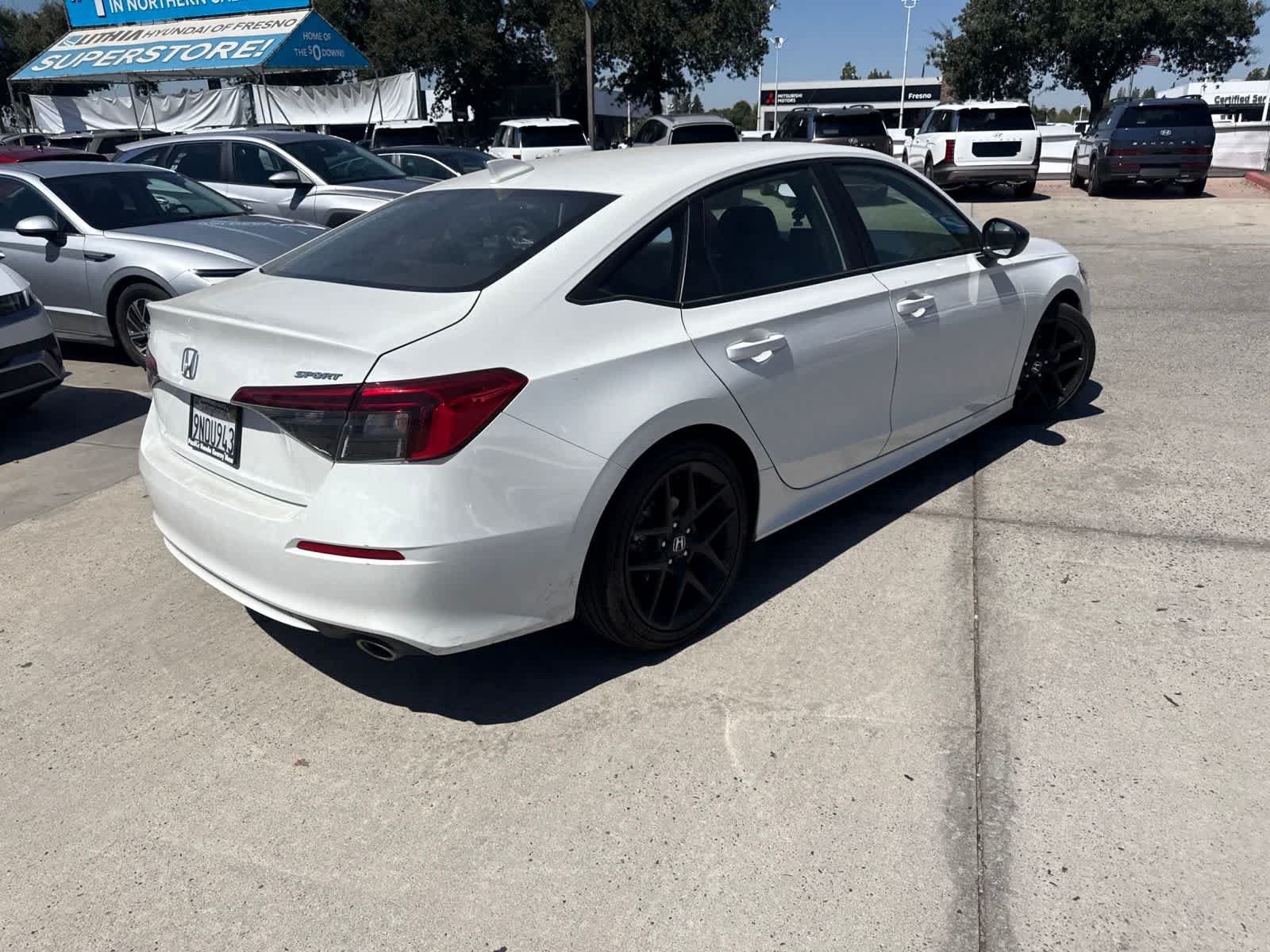 Used 2024 Honda Civic Sport image 4