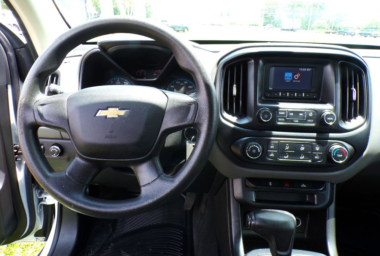 Used 2015 Chevrolet Colorado W/T RWD image 10