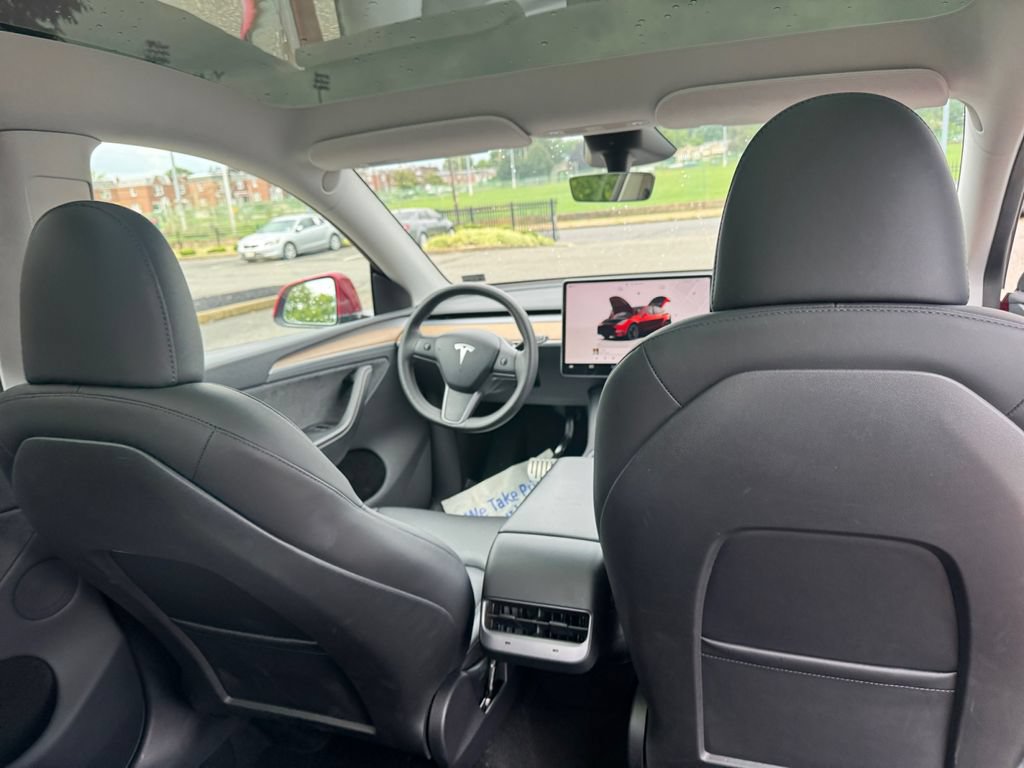 Used 2024 Tesla Model Y Performance AWD/4WD image 20
