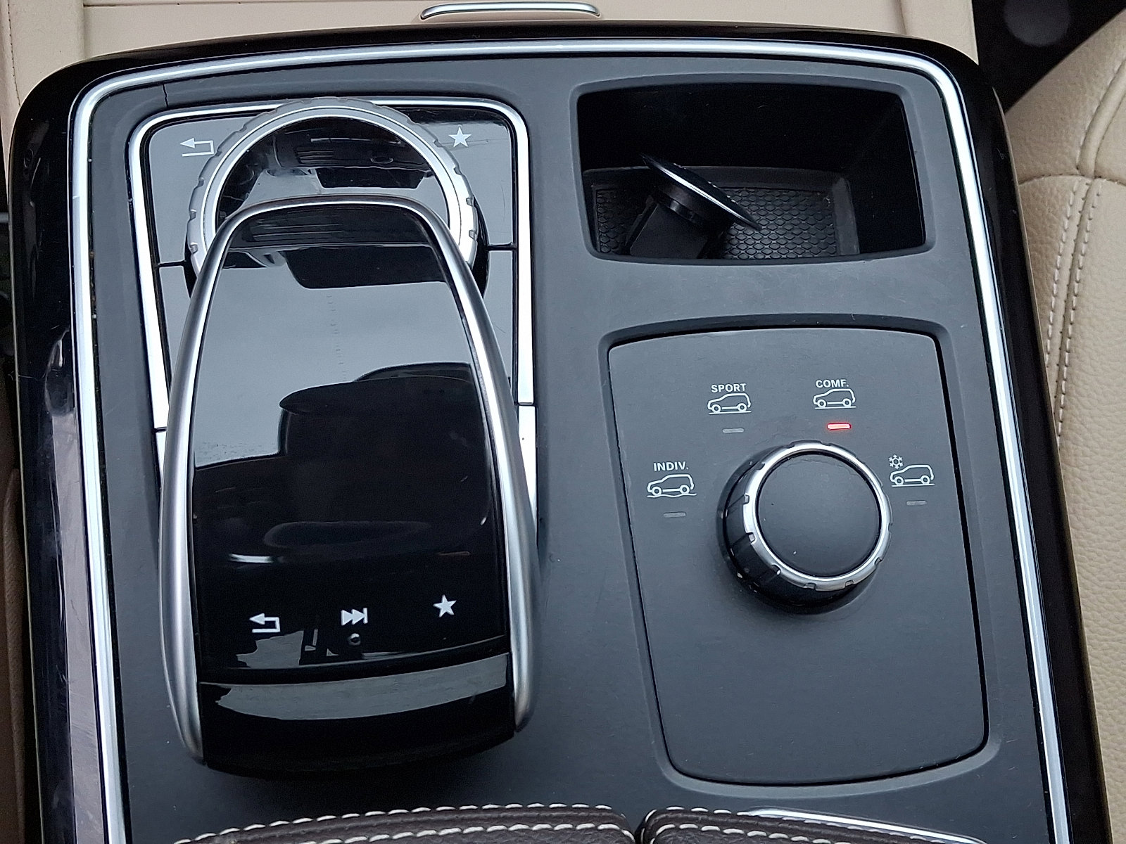 Used 2018 Mercedes-Benz GLE 350 image 27