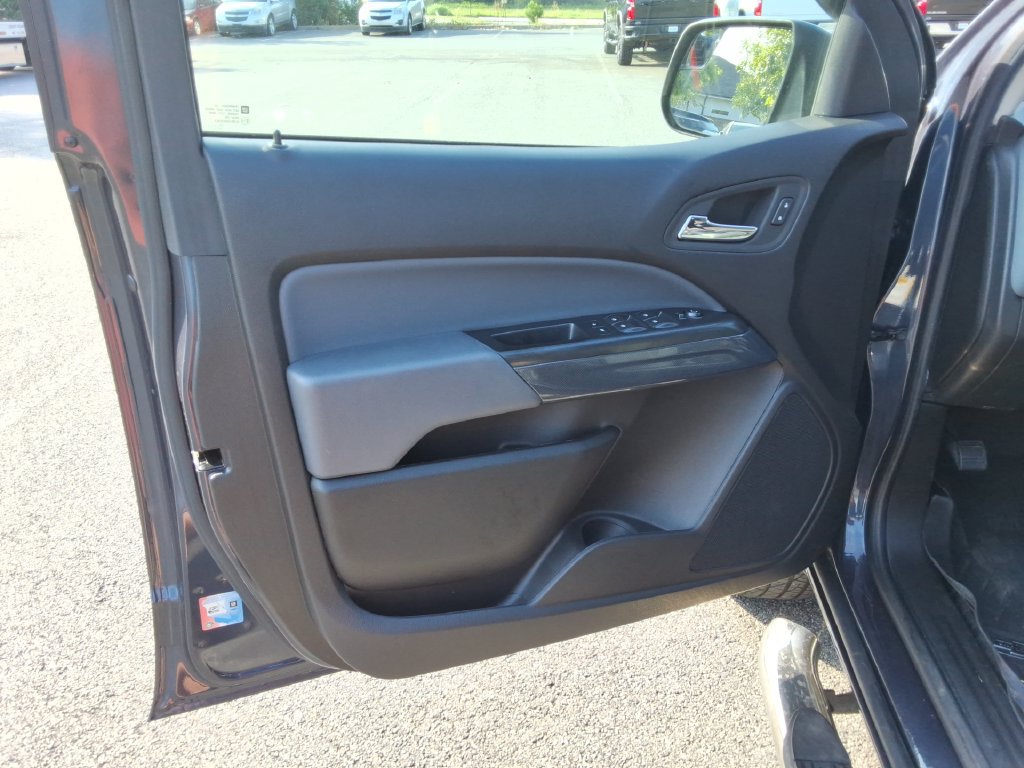 Used 2018 Chevrolet Colorado Z71 w/ Centennial Edition RWD image 22