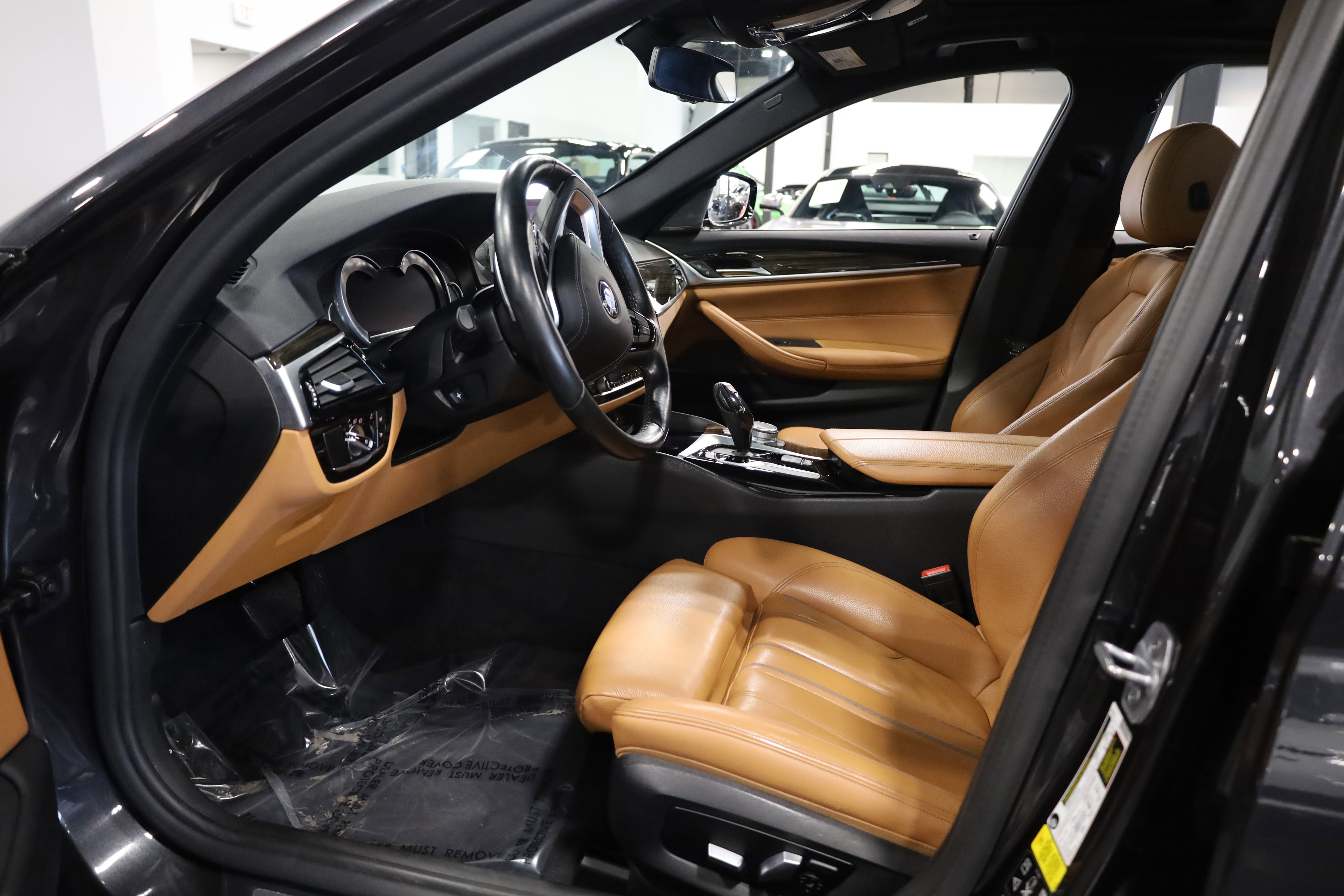 Used 2019 BMW 540i xDrive w/ Convenience Package image 16