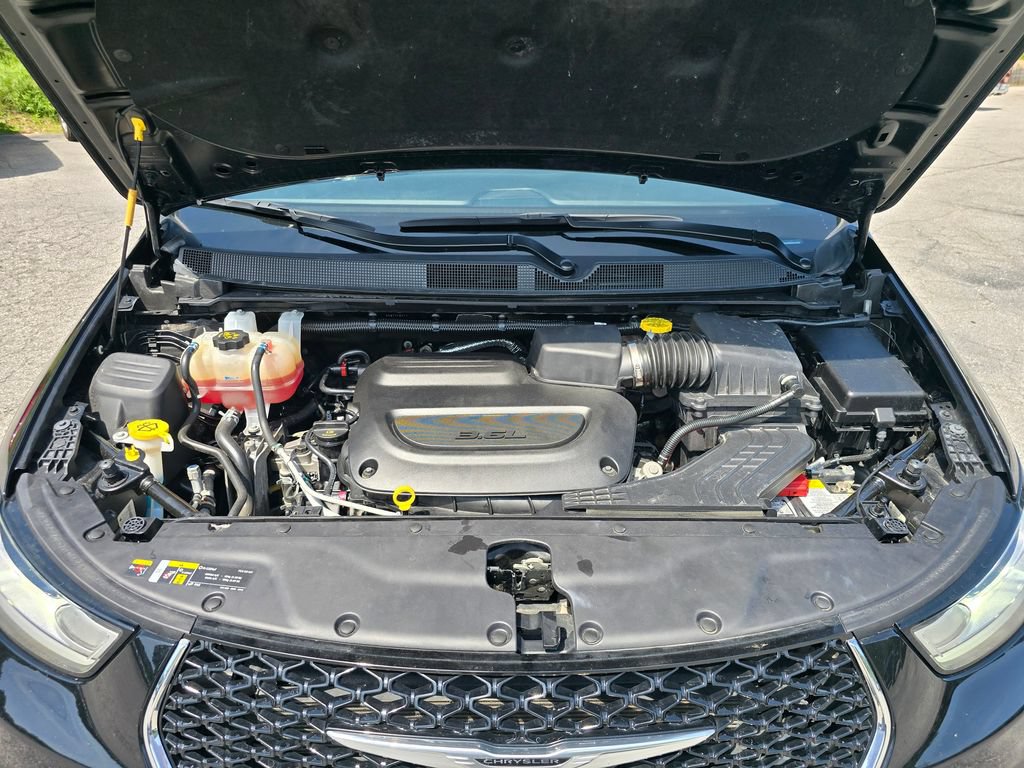 Used 2025 Chrysler Pacifica Select FWD image 20