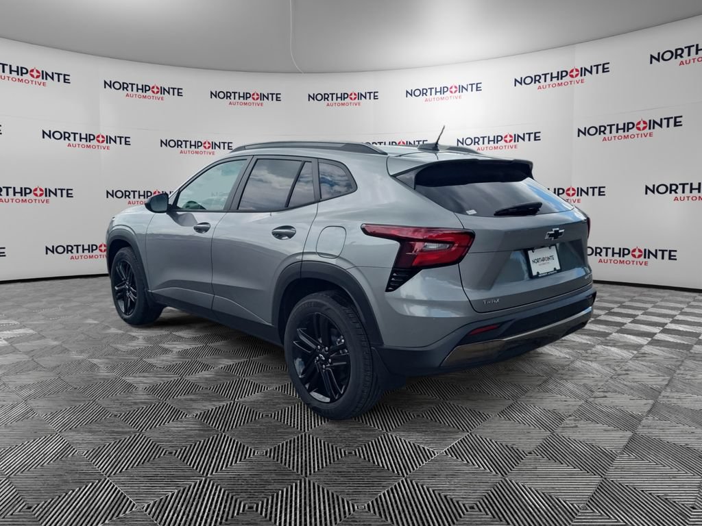 New 2025 Chevrolet Trax ACTIV w/ Driver Confidence Package FWD image 4