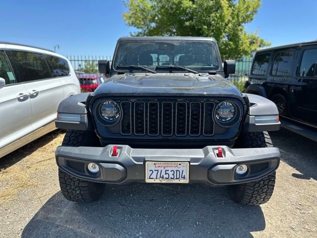 Used 2024 Jeep Gladiator Rubicon w/ Convenience Group AWD/4WD video 2