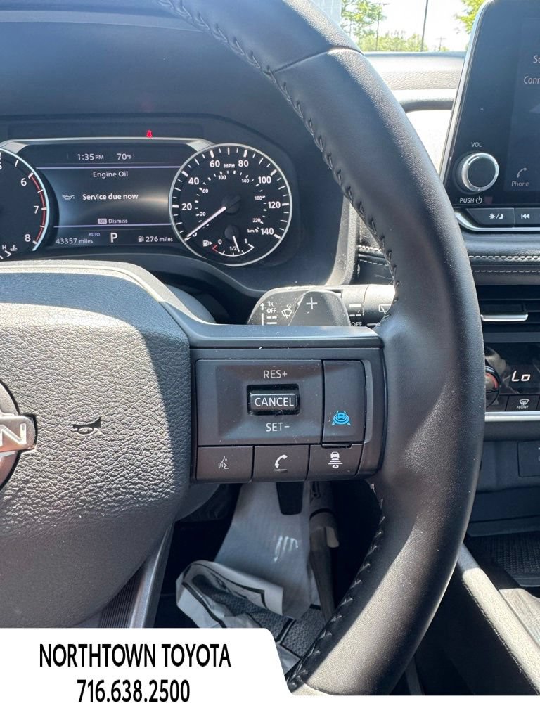 Used 2025 Nissan Rogue SV AWD/4WD image 21