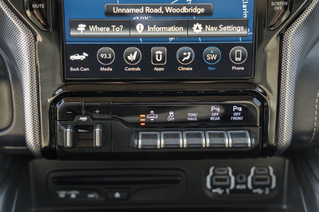 Certified 2019 RAM 1500 Limited AWD/4WD image 32