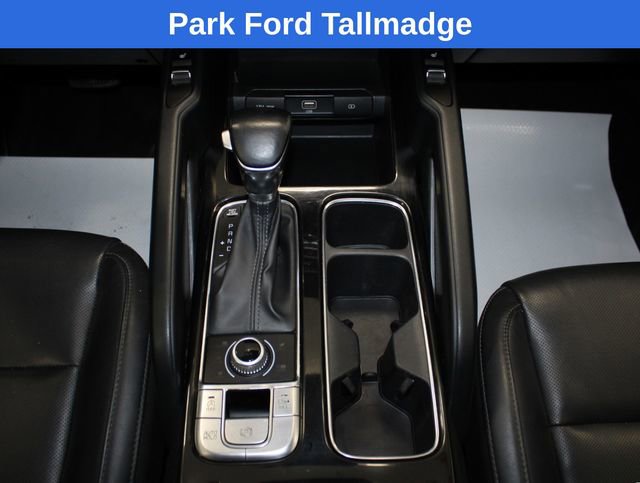 Used 2020 Kia Telluride S w/ S 8 Passenger Seating Package image 19