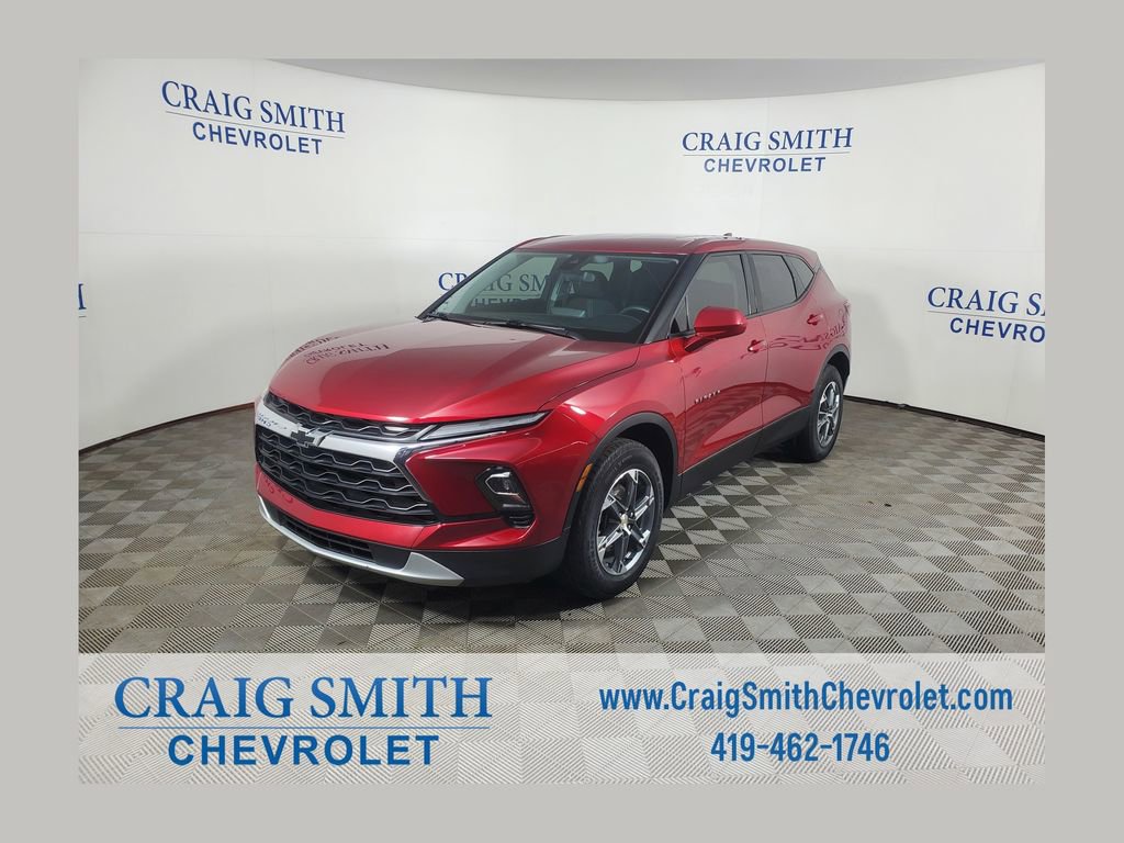 Used 2023 Chevrolet Blazer LT image 1