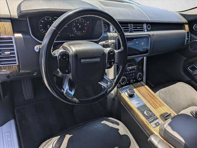 Used 2018 Land Rover Range Rover HSE AWD/4WD image 10