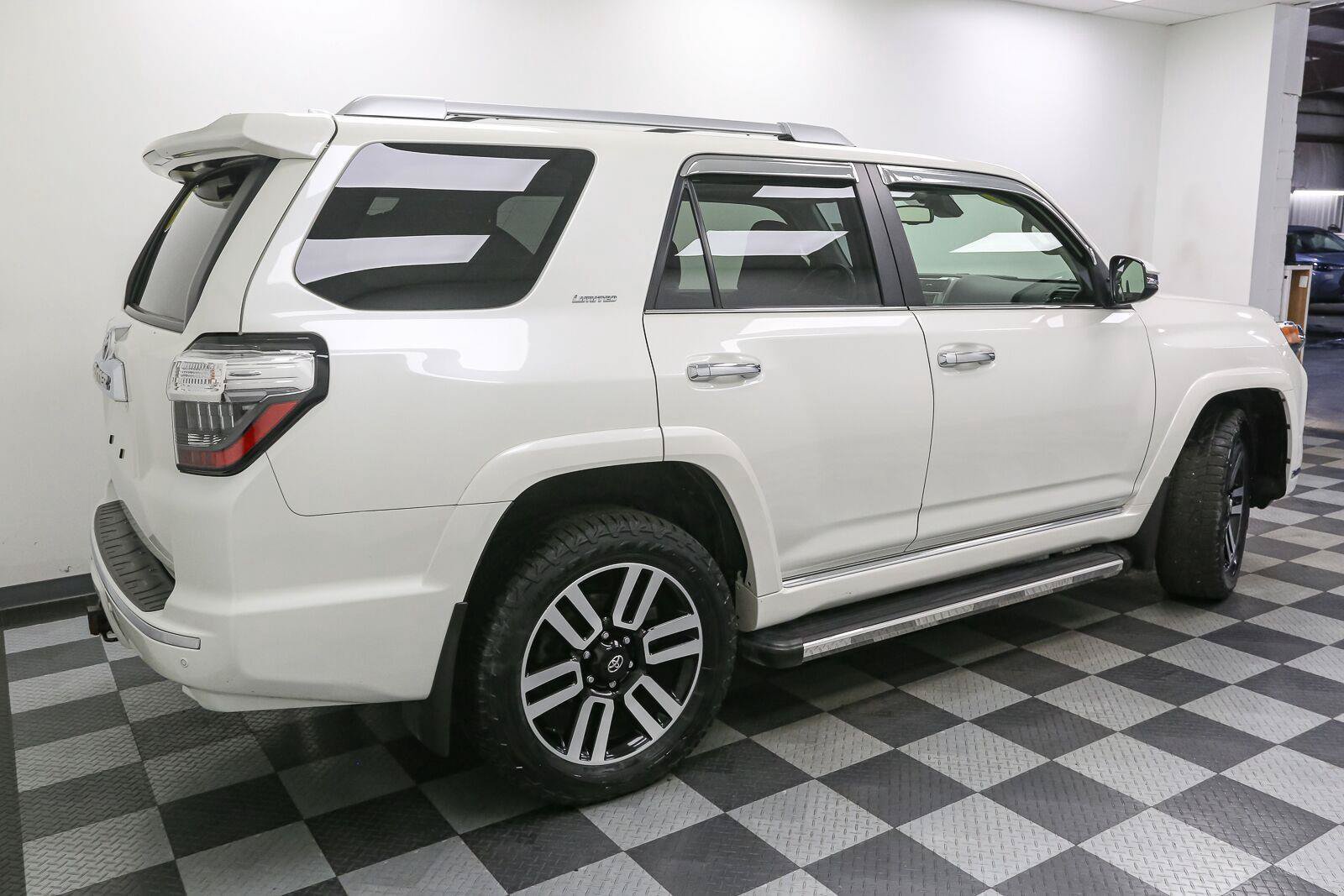 Certified 2023 Toyota 4Runner Limited AWD/4WD image 10