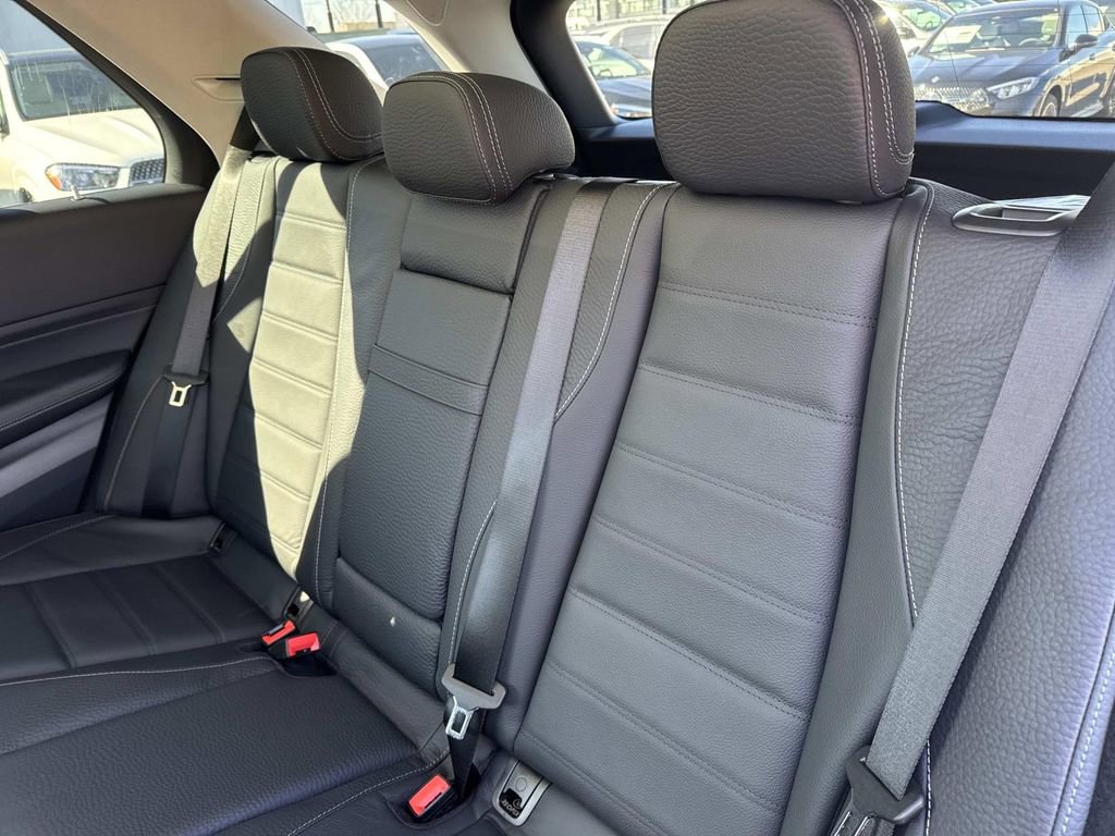 New 2026 Mercedes-Benz GLE 450 4MATIC image 6