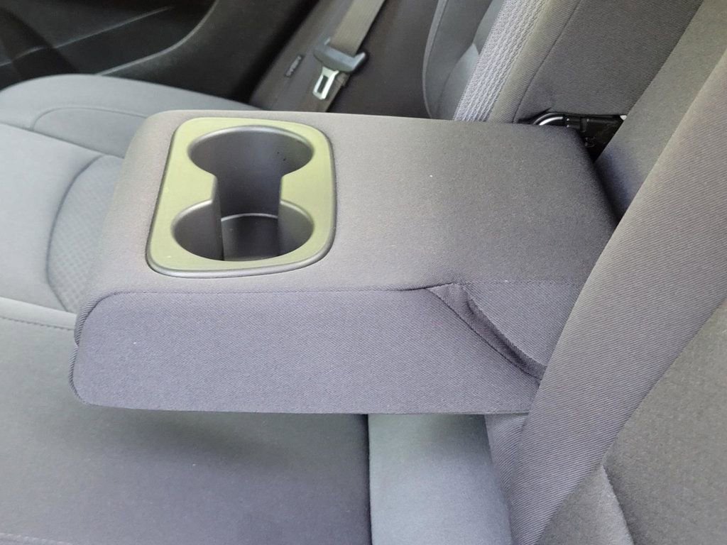 Used 2022 Chevrolet Malibu LT image 9