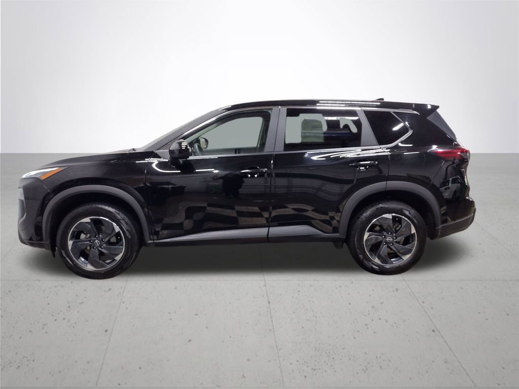 Used 2024 Nissan Rogue SV image 10