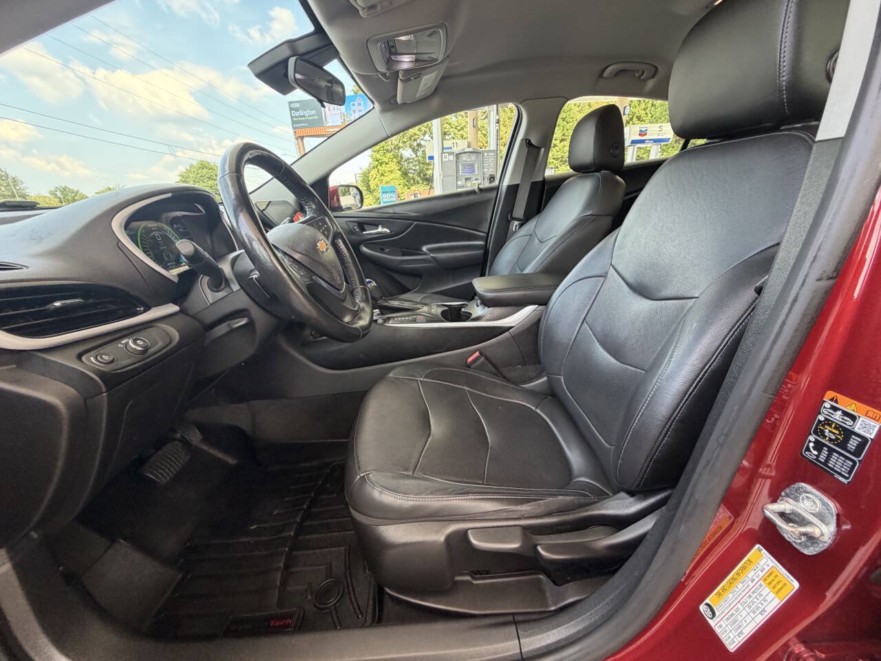 Used 2018 Chevrolet Volt LT w/ LT Driver Confidence Package FWD image 4