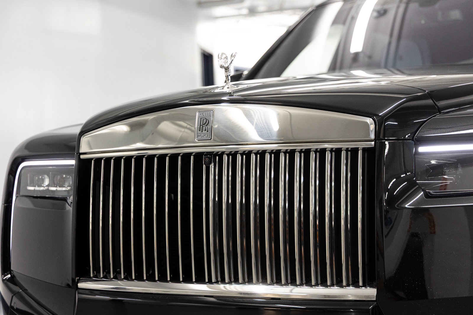 New 2027 Rolls-Royce Cullinan AWD/4WD image 11