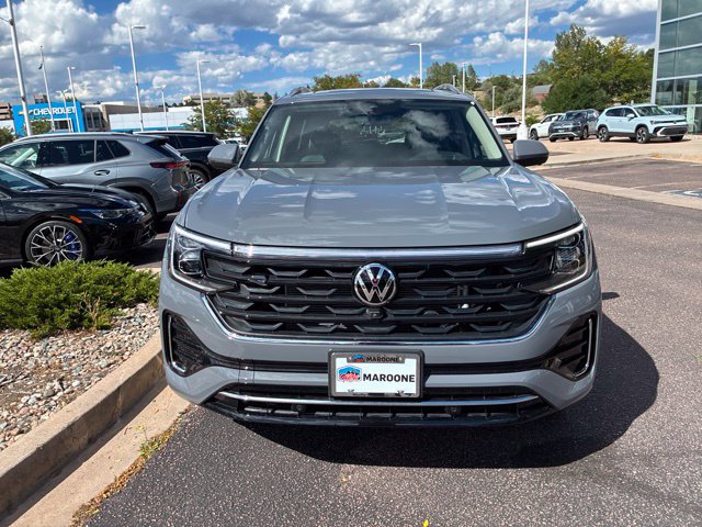 New 2026 Volkswagen Atlas SEL Premium R-Line AWD/4WD image 2